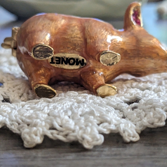 Monet Pink Colored Enamel and  Blue and Pink Stone Ring Holder - Picture 2 of 8